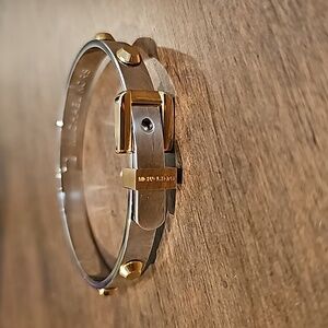 Michael Kors Two-tone Buckle Clasp bracelet - Excellent Condition